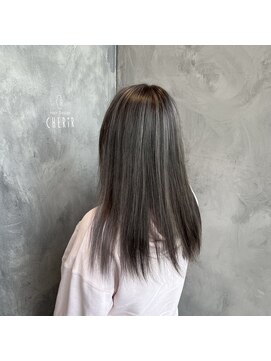 シェリール(CHERiR) スジ感♪アイスグレー×ダークグレー☆ブリーチ2回以上