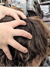 美容室 ヘンリ―