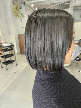 アオゾラヘアーカミノウラ(AOZORA HAIR kaminoura) 艶ボブ