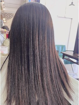 ビューティアンドスパ ガガ(GAGA) 髪質改善酸性ストレート　ロングスタイル　藤枝美容室