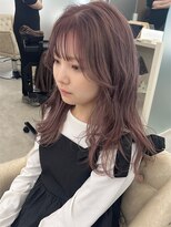 ネモネ バイ ミリー 梅田茶屋町(nemone by milly)&nbsp;ピンクベージュ　レイヤーカット　　くびれヘア