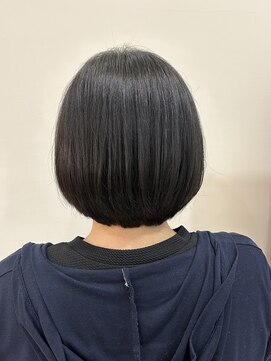 レナークルグラン(LENAHC Le grand) 顎下ボブ