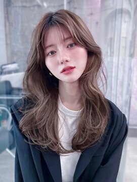 フィヴェント(Fivent) 黒髪韓国小顔レイヤーイメチェン暗めオリーブグレークラゲヘアー