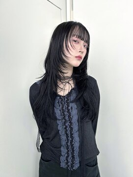 シーム(SEAM) 個性派レイヤーカット！