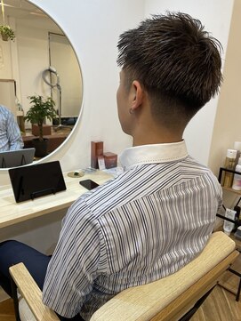 エルア(elua) ビジネスマン◎刈り上げショート