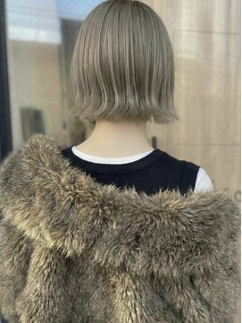 ニコリヘアワークス(nicori hair works) ボブ×外ハネ×マロンベージュ2