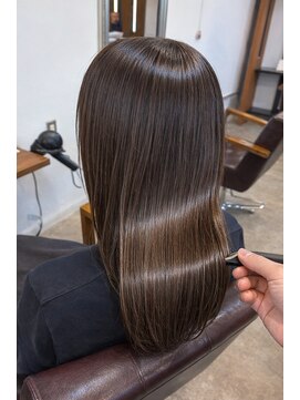 リドル ヘアー 駒生店(Riddle HAIR) ツヤで見せるナチュラルストレート