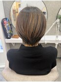 ショートボブ