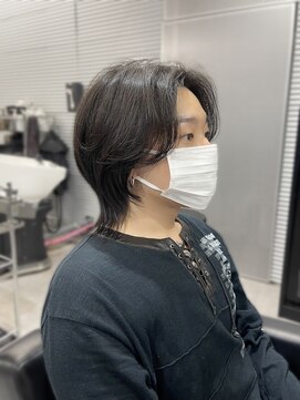 イロハ(IROHA) メンズセンターパートウルフカット