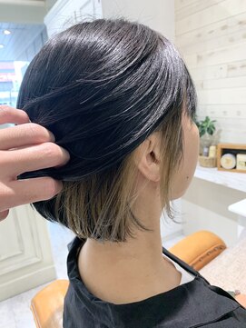 ラトゥーナ(Ratuna) 【Ratuna/塚口】ショートボブ&インナーカラー☆