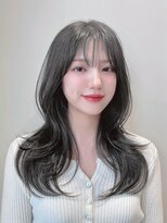 セブンルックス(7LOOKS) 【レイヤー】シルバーアッシュ×ロングヘア