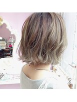 メルシー(Merci)&nbsp;【Ｍｅｒｃｉ】タンバルモリハイライトグレージュ