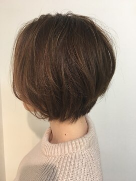 トハコ(&haco) ふんわりベージュ×ナチュラルショート