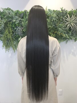 アールサロン アオヤマ(Rr SALON AOYAMA) スーパーロングプラチナミネコラ