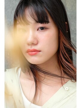 スリー スタンド(THREE STAND) 20代30代大人可愛い　こなれヘア　ストレート