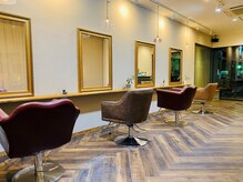 クウェン ヘアーサロン(cwen hair salon)の雰囲気(落ち着いた雰囲気の店内でゆっくりお過ごし下さい☆)