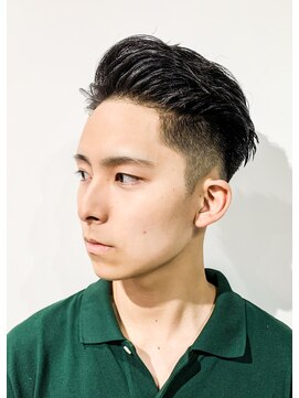 フジヤマ バーバー ショップ(FUJIYAMA BARBER SHOP) 七三オールバックツイストパーマコンマヘア