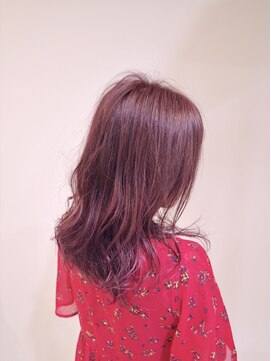 クロエバイラヴィズム  横越店蔦屋書店店内(CLOE by LUVISM) 毛先にいくほど鮮やかピンク！ピンクグラデーションカラー