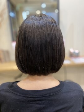 アルター(aL ter) 10代20代、学生向けカット　ボブ