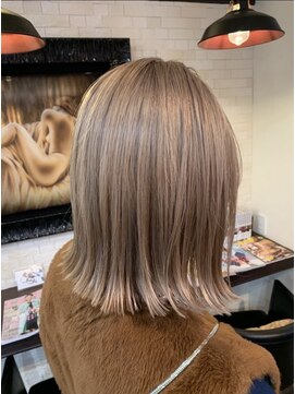 ボアップ 新居浜店(boappu) #ダブルカラー#ミルクティカラー#ブリーチカラー