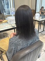 外ハネ×グレージュのオリーブ添え【銀座】片桐