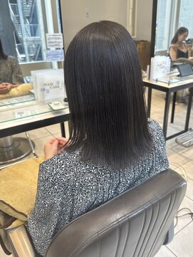 ネオリーブギンザ 銀座店(Neolive GINZA) 外ハネ×グレージュのオリーブ添え【銀座】片桐