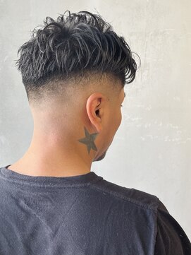 フランクスバーバーリザーブ 人形町店(FRANK’S BARBER RESERVE) ミドルスキンフェード/人形町/barber/　ｙ