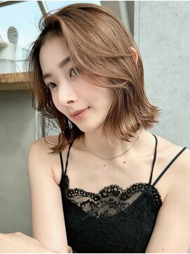 韓国レイヤーカット/ヨシンモリフェイスレイヤー/艶髪カラー