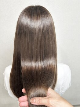 クララ ハチオウジ(CLALA Hachioji)の写真/【CLALA髪質改善】忙しい朝に余裕が出来る。煌めきを与える髪質改善TRで自分史上最高のまとまり艶髪へ♪