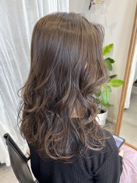 ピエニタウコ(pieni tauko) くすみカラー