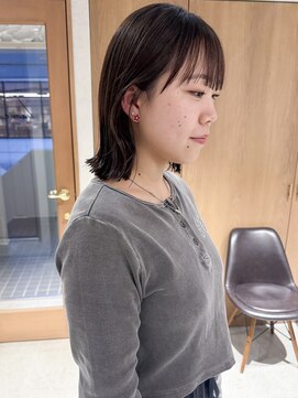 ラミエ バイ メルト 吉祥寺(lamie by melt) "久保田"くびれボブ切りっぱなし薄めバング韓国風ヘア