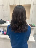 ヘアーワークス ボナ(HAIR WORKS bona.) 抜け感と女性らしさ溢れる◎ゆるふわウェーブロング