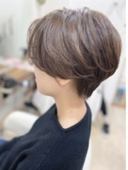 ヘアアンドメイク フィーゴ(Hair&Make FIGO)の写真/綺麗なシルエット、バランスを大切にした施術♪それぞれのライフスタイルに合わせた似合わせカットもお任せ