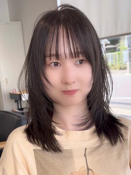 ネア(nea) ミディアムレイヤー