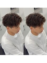 ブライト(BRIGHT) ツイストスパイラルパーマセンターパート