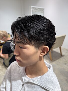 シャドウパーマ フェザーパーマ  センターパート