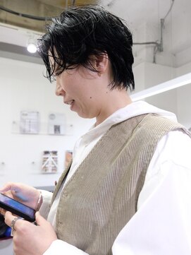 ムロ(Mulo) 直毛にパーマで柔らかく｜大人のニュアンスショート