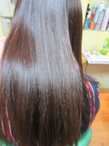ヨシユキコンディショニング ダメージレスな縮毛矯正「強いくせ毛～ダメージ毛まで対応」206