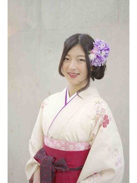 エッチ美容室 本店 袴着付　ダウンスタイル