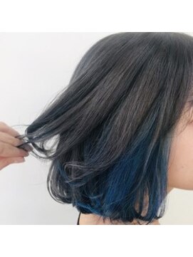 ジーナ 梅田(Zina) ネイビーインナーカラーzina umeda