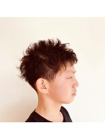 ノノリリ(NONORIRI)&nbsp;ナチュラルツーブロックメンズショートパーマ爽やかモテる束感