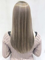 アイティー バイ アルバム 浦和店(IT by ALBUM)&nbsp;ハイライトロング_ホワイトアッシュエアリーミディ_ba319751