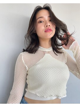 ノラキチジョウジ(NORA KICHIJOJI) #オリーブカラー#くびれヘア#ミディアム#くびれミディ#おくれ毛