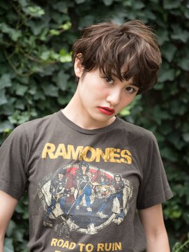 リブロ 三軒茶屋(LIBRO) カジュアル系×くせ毛風耳かけショート