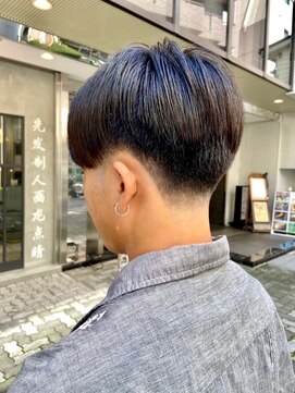 エフエム 明大前(FM) バーバー 刈り上げショート/ツーブロック/フェードカット