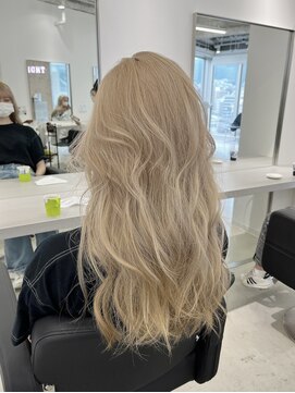 エイト 難波店(EIGHT namba) 抜きっぱなし風ブロンド