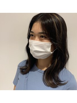 ネオリーブエクラ 上野御徒町店(Neolive eclat) 韓国風レイヤーカット　前髪なし