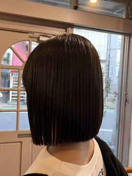 スアバイキキ(SuA by kiki.) 黒髪カタログ/ボブルフ/ネビージュ/ワンレン/小顔スタイル[千葉]