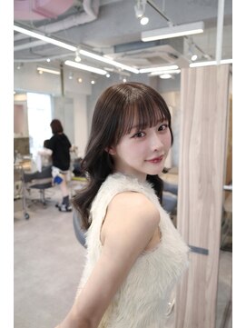 プレスドットサロン 表参道 青山(Press. Salon) 大人綺麗め艶髪デザイン