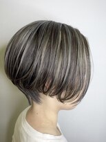 イエローコーン 金沢文庫店(YELLOW CORN) えりあし締まるショートスタイル